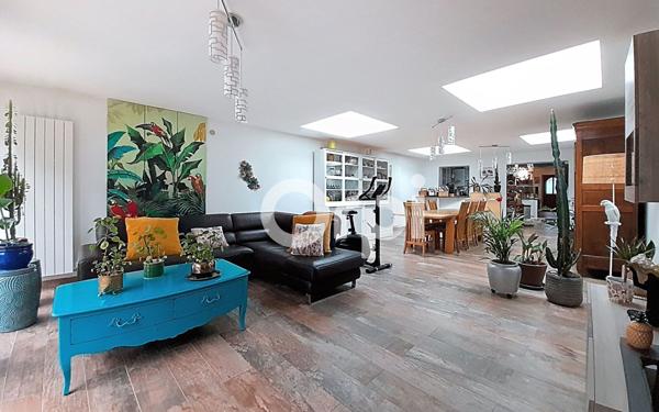 Maison à vendre    5 pièces • 180 m2 Saint-Fargeau-Ponthierry