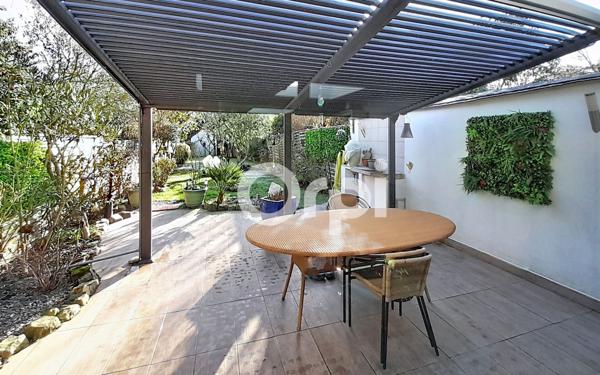 Maison à vendre    5 pièces • 180 m2 Saint-Fargeau-Ponthierry