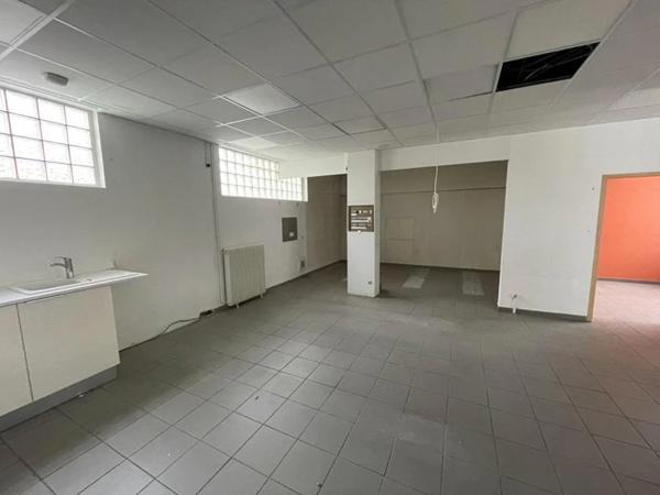 Bureau à louer à Lyon (69007)