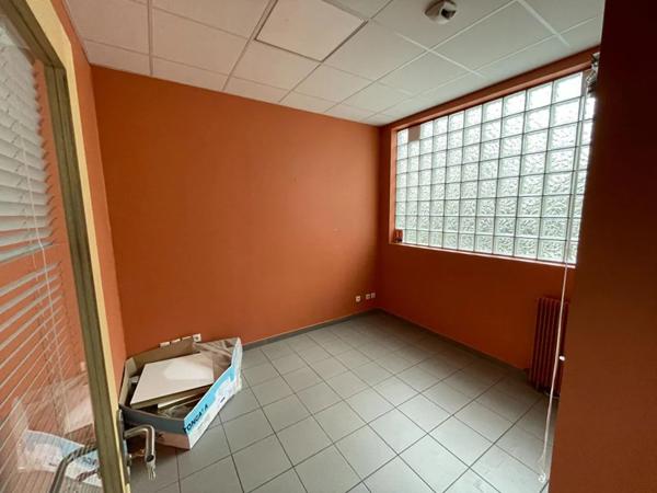 Bureau à louer à Lyon (69007)