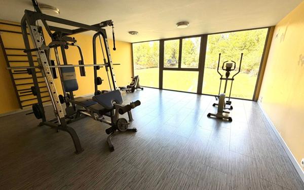 Maison à vendre    5 pièces •  Fiac