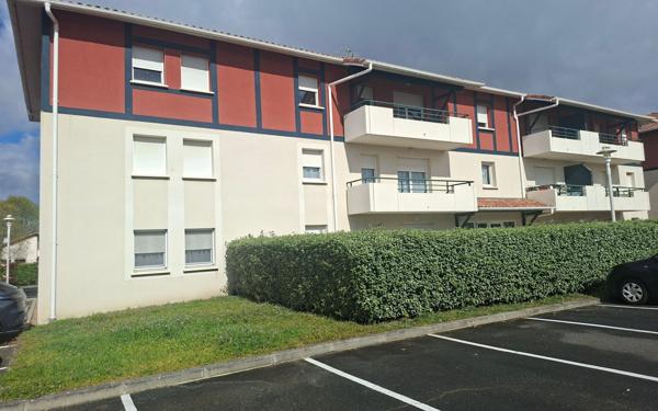 Appartement à vendre    2 pièces • 44 m2 Saint-Paul-lès-Dax