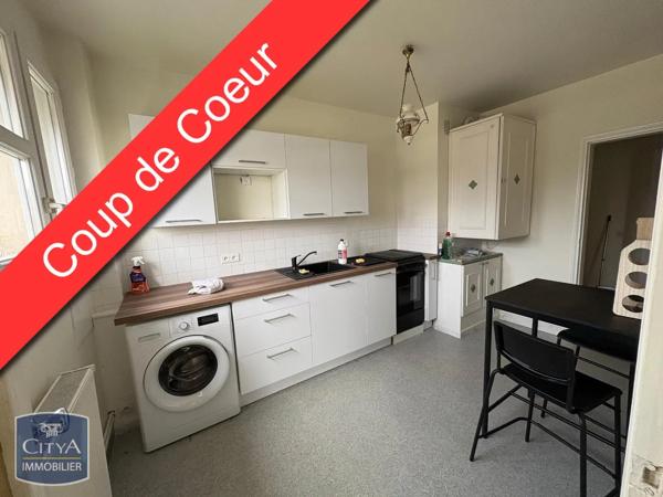 Appartement à louer 2 pièces 43.73m² Angoulême (16000)