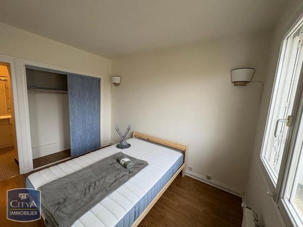 Appartement à louer 2 pièces 43.73m² Angoulême (16000)
