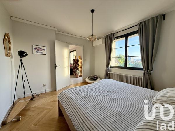 Maison 7 pièces de 210 m² à Lyon (69008)