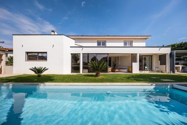 Vente Maison de luxe Canohès 7 Pièces 288 m²