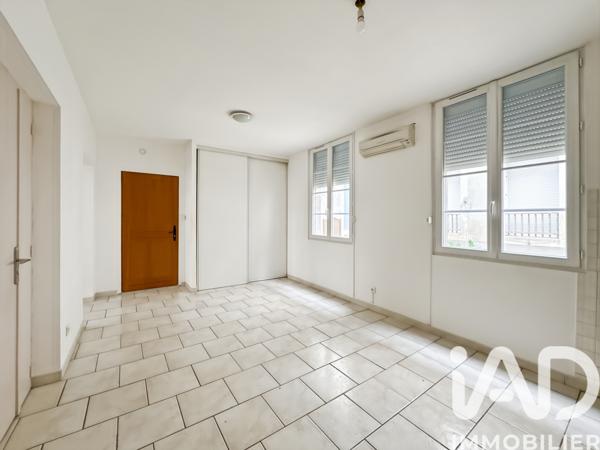 Appartement à vendre 2 pièces 66 m² Nîmes