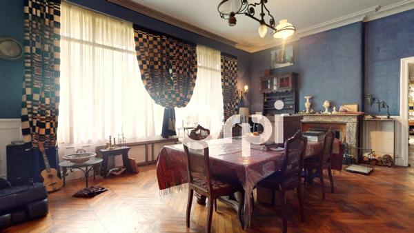 Maison à vendre    8 pièces •  Soissons