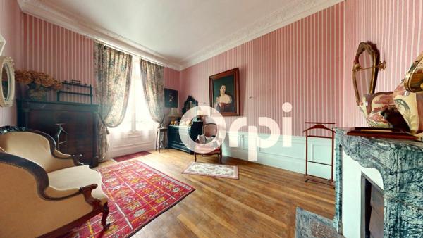 Maison à vendre    8 pièces •  Soissons