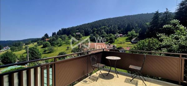 Maison rénovée avec vue panoramique et local indépendant