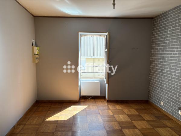Appartement
         3 pièces
        - 62 m² Exclusivité 128 000 € *