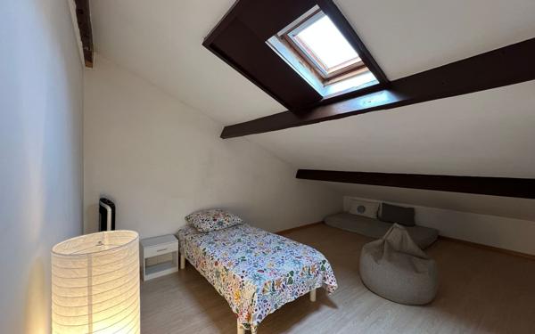 Appartement à louer    4 pièces • 92 m2 Cannes