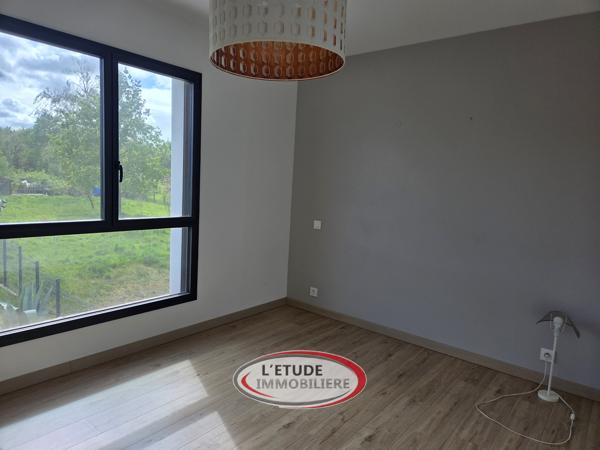 EXCLUSIVITE BOUGUENAIS BOURG : RT 2012 de qualité, 106 m² + terrasse et garage, au calme !