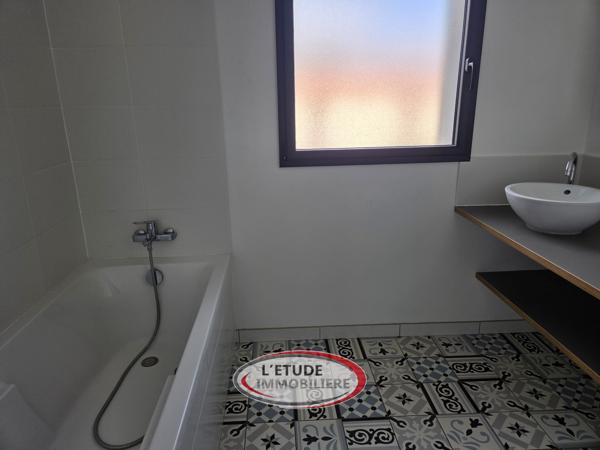 EXCLUSIVITE BOUGUENAIS BOURG : RT 2012 de qualité, 106 m² + terrasse et garage, au calme !