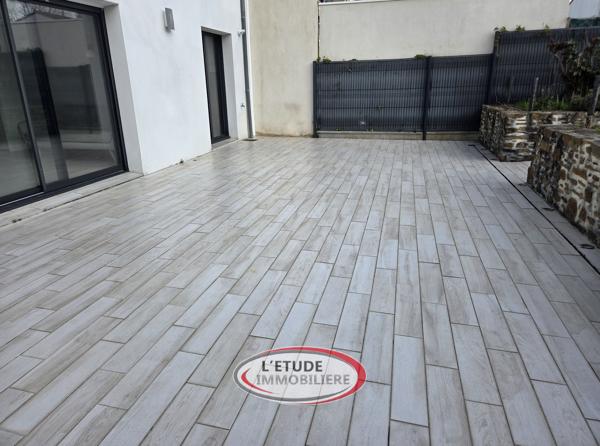 EXCLUSIVITE BOUGUENAIS BOURG : RT 2012 de qualité, 106 m² + terrasse et garage, au calme !