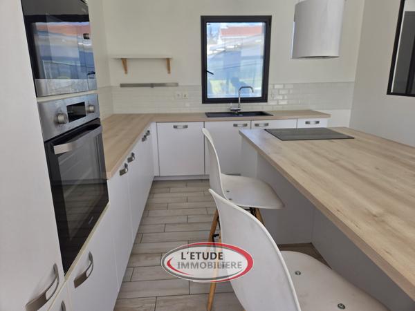 EXCLUSIVITE BOUGUENAIS BOURG : RT 2012 de qualité, 106 m² + terrasse et garage, au calme !