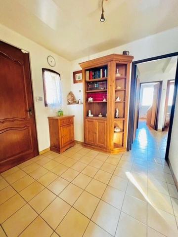 Maison T5 100 m2 avec jardin de 300 m2 et garage