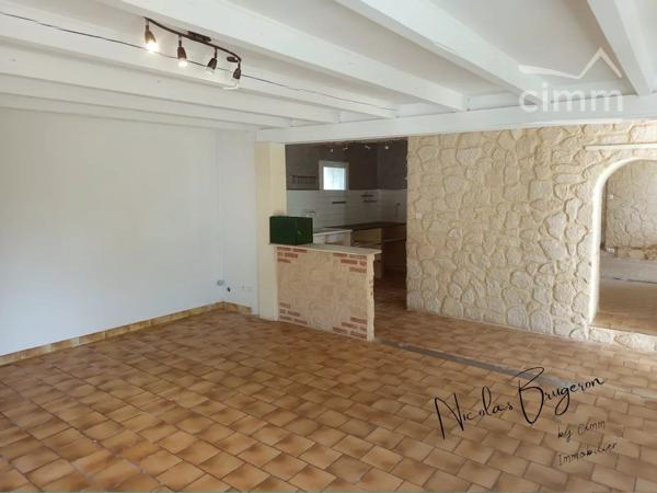 Ensemble immobilier avec revenu locatif – Le Fouilloux