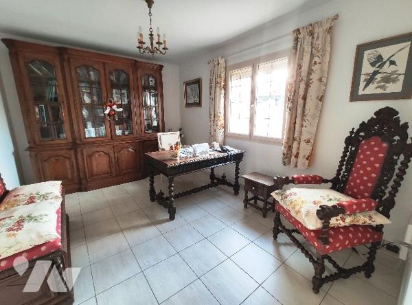 BELLERIVE / Al - Vue dominante
Belle VILLA T9 de plain pied T9  - JARDIN 2166 m² clôturé & Garage 2V