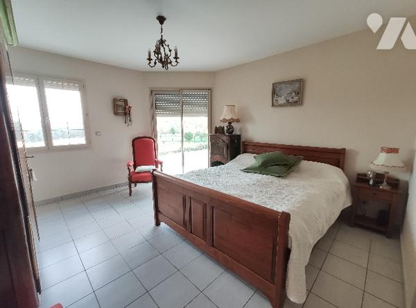 BELLERIVE / Al - Vue dominante
Belle VILLA T9 de plain pied T9  - JARDIN 2166 m² clôturé & Garage 2V