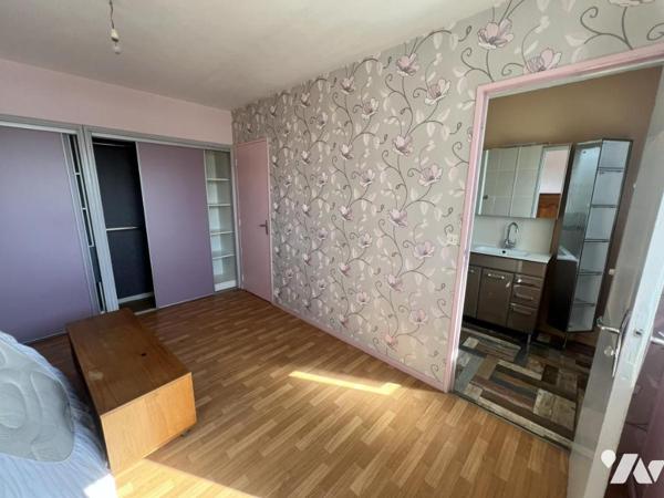 Appartement T2 au 2eme étage avec ascenseur