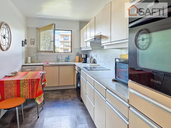 Superbe T4 baigné de lumière avec terrasse