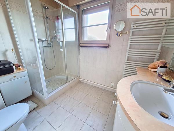 Superbe T4 baigné de lumière avec terrasse