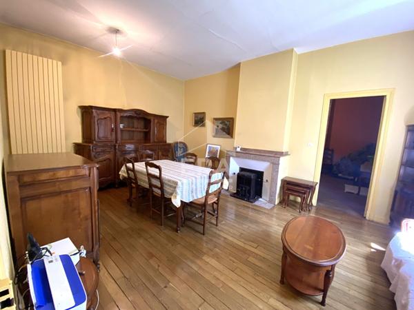 Rare en centre ville - Maison de caractère avec dépendances et jardin