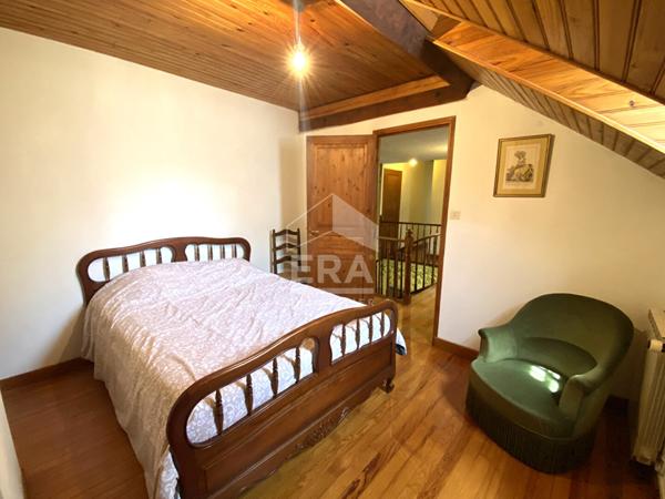 Rare en centre ville - Maison de caractère avec dépendances et jardin