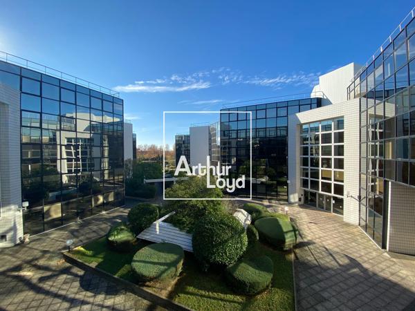 BUREAUX À LOUER - 130 m² - TOULOUSE BLAGNAC