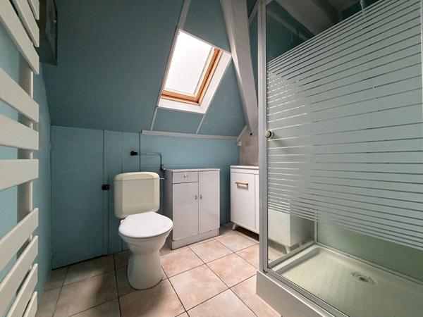 Immeuble - 8 pièces - 190 m²