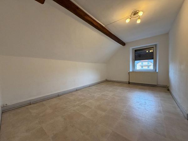 Immeuble - 8 pièces - 190 m²