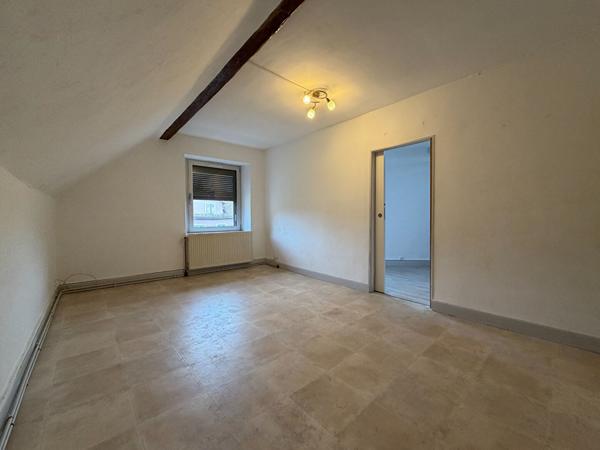 Immeuble - 8 pièces - 190 m²