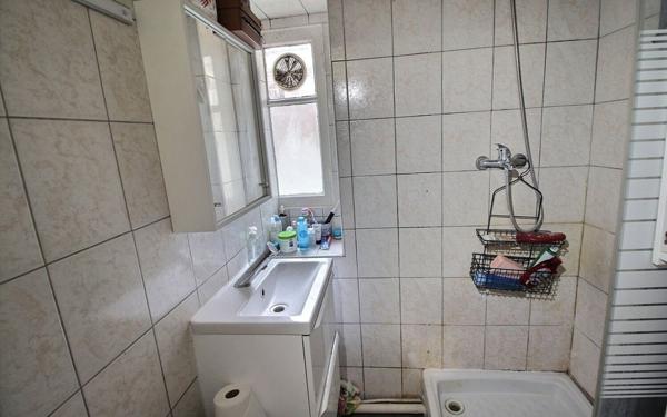 Appartement à vendre    2 pièces • 30 m2 Clichy