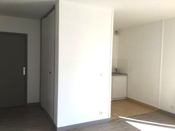 Appartement studio à louer Châteauroux