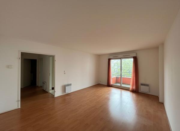 Appartement Saint Herblain 2 pièces + balcon et box