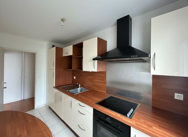 Appartement Saint Herblain 2 pièces + balcon et box