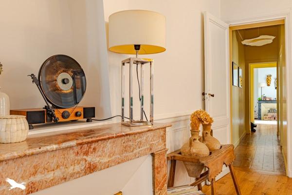 Appartement à vendre |                                       Bordeaux |                                        4 pièces  |  108 m²