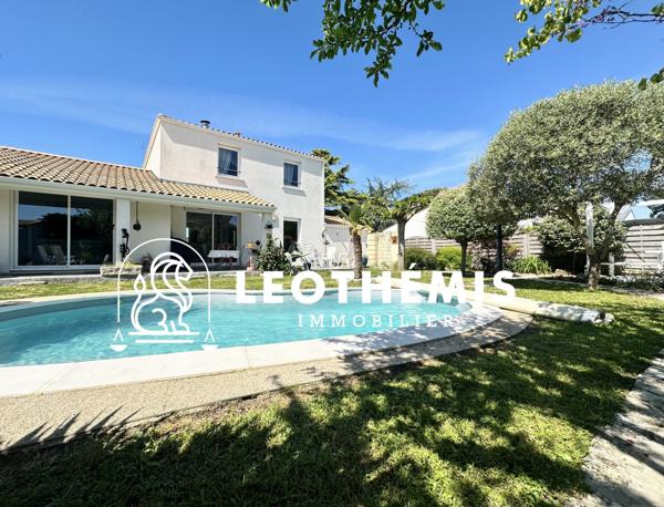 VILLA MODERNE AVEC PISCINE