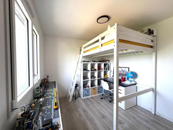 Maison récente lumineuse et fonctionnelle à Laillé