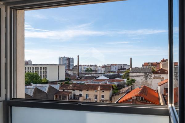 Appartement  T2 bis pièces à vendre à Villeurbanne - Quartier République Bellecombe