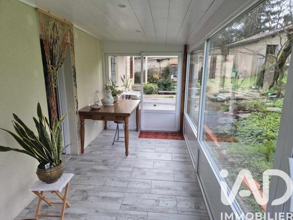Maison à vendre 4 pièces 73 m² Civray