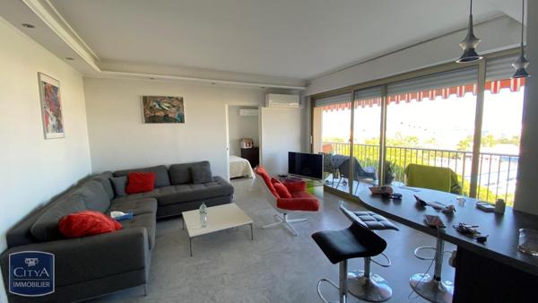 Location appartement Antibes (06) 4 pièces 78.87m²
