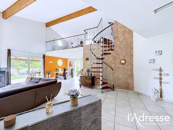 Exclusivité l'Adresse - Mondonville - Maison T6 de 168 m2 sur une parcelle de 847m2.