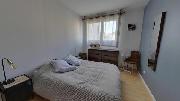 APPARTEMENT T3 AVEC BALCON - NON MEUBLE - MONTREUIL