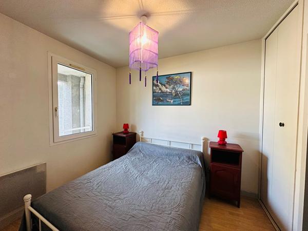 APPARTEMENT MEUBLE AVEC CHAMBRE ET TERRASSE CARCASSONNE