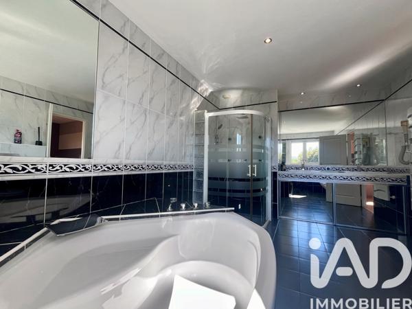 Maison à vendre 6 pièces 196 m² Orleix