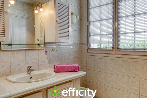 Maison 7 pièces - 180 m² Bien prestige