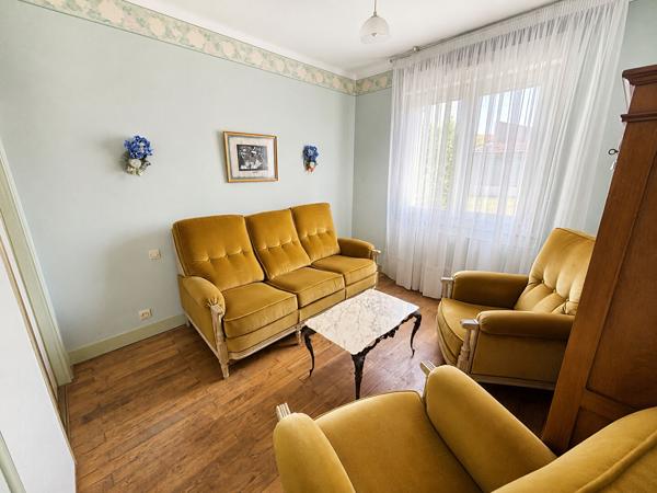 Maison de plain-pied, agrandissement possible, grand terrain