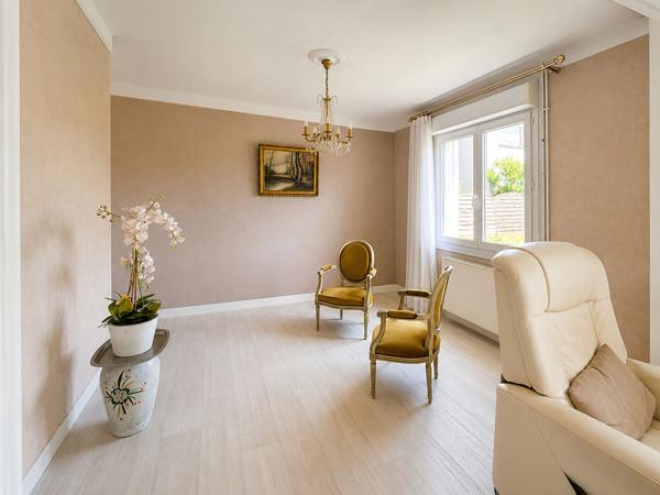 Maison de plain-pied, agrandissement possible, grand terrain